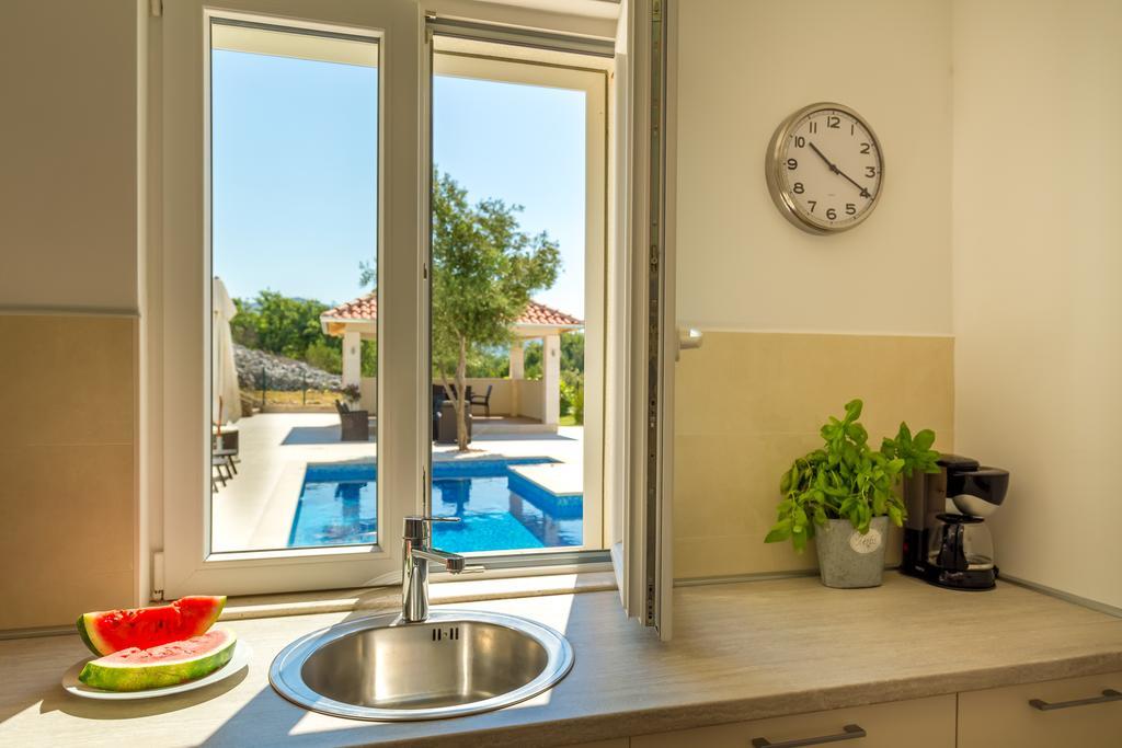 Hedera Estate, Villa Hedera VII Zaton  Luaran gambar